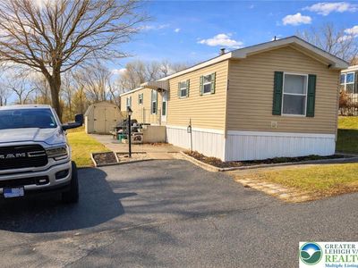 6318 Lamar Ct, Slatington, PA, 18080