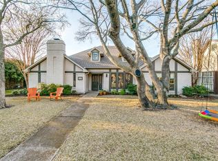 235 Woodcrest Dr, Richardson, TX 75080