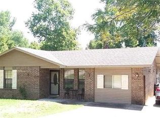 1514 6th Ter, Barling, AR 72923