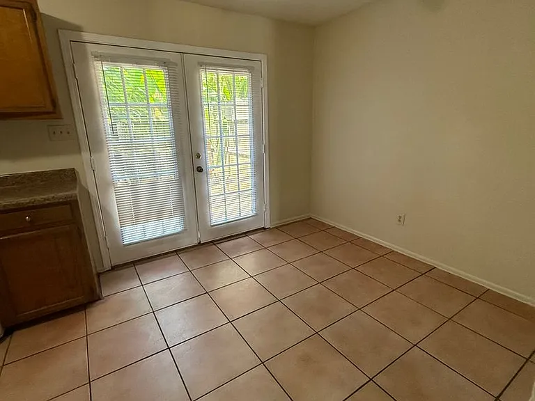 1408 Jade Ave — Photo 9