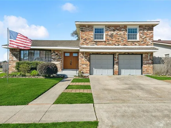 846 Lawrence St, Gretna, LA 70056