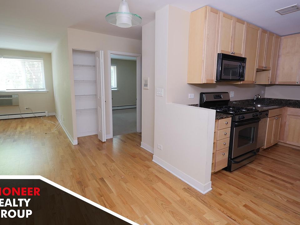 1st image of 625 W Wrightwood Ave APT 314