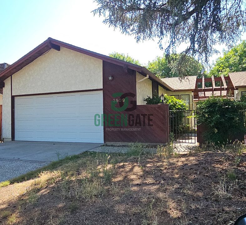 1st image of 3509-3511 Dragoo Park Dr #Beac83fa1
