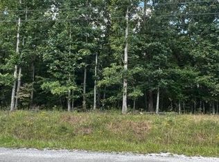 1100 Redwing Dr, Crossville, TN 38572