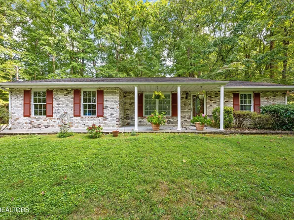 161 Milligan Ln, Clinton, TN 37716
