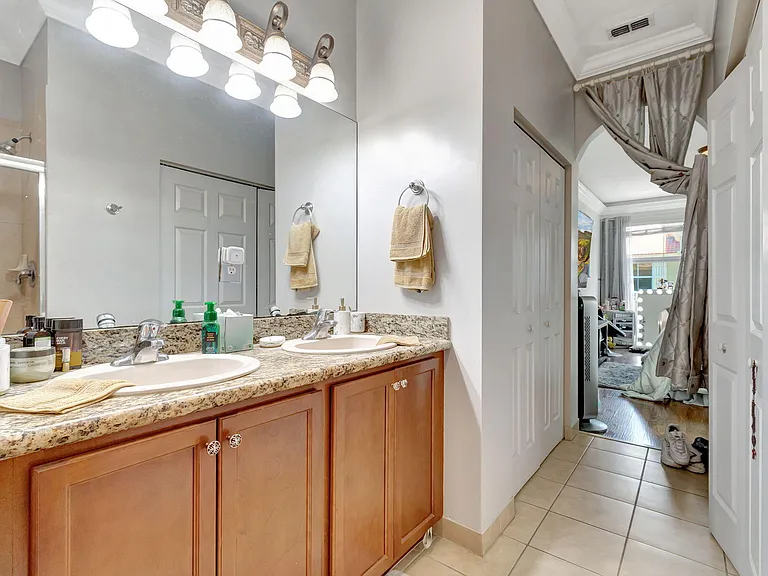 103 Monterey Bay Dr — Photo 17