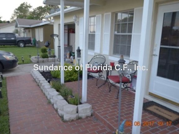 2nd image of 180 Jalapa Dr