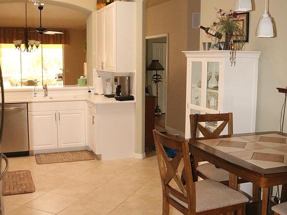 2nd image of 327 Monaco Dr #6-12