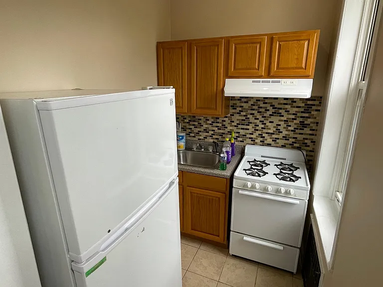59-36 Madison St #2 — Photo 2