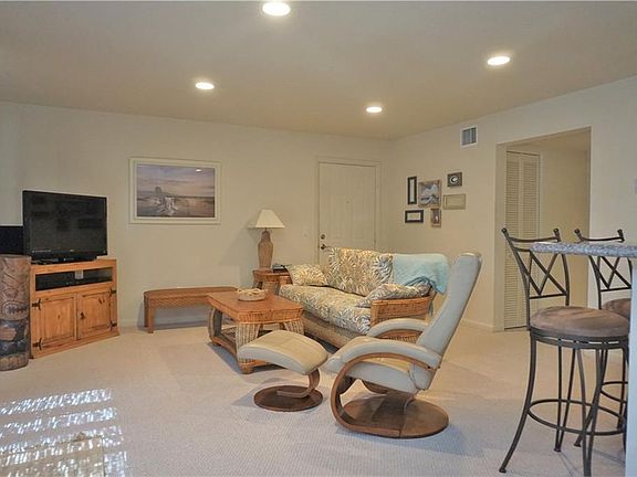 5th image of 1160 3rd Way Unit 102-E