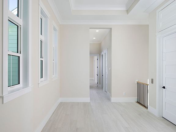 Grand Wayfarer 2nd Floor Landing