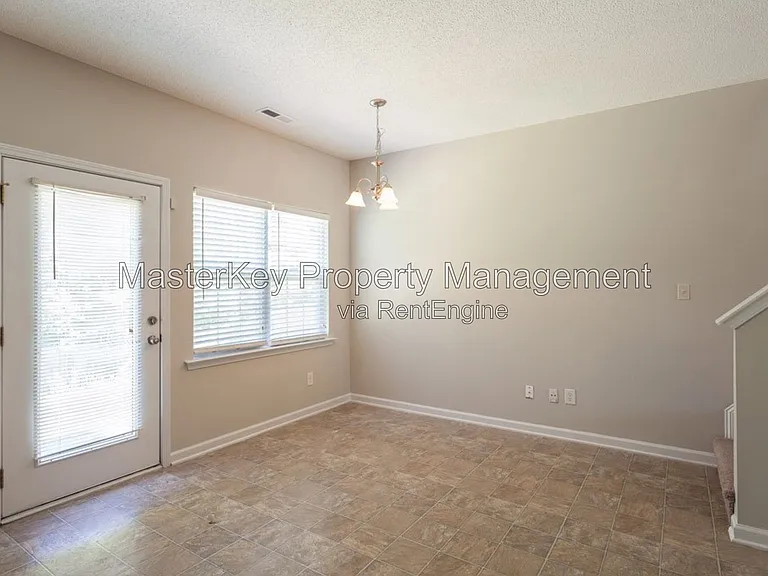 6925 Paint Rock Ln — Photo 8