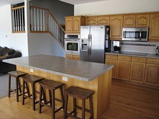3rd image of 1750 Denmark Pl NE