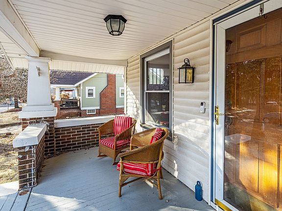 3rd image of 1916 34th St