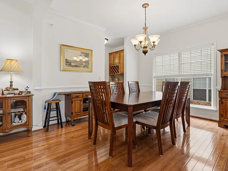 3809 Stoneybrook Dr — Photo 6
