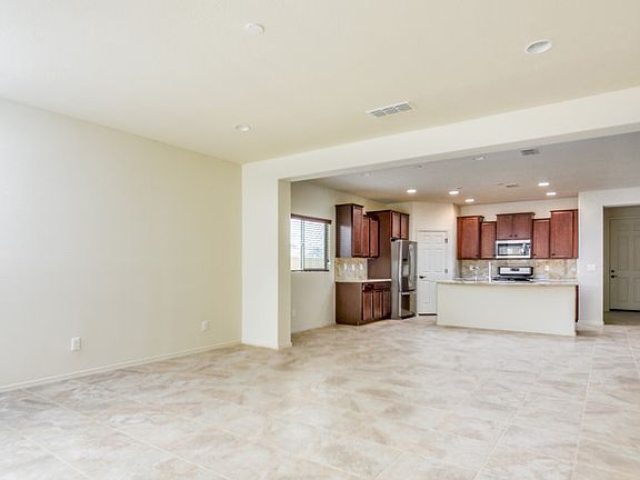 5th image of 25999 W Tonto Ln