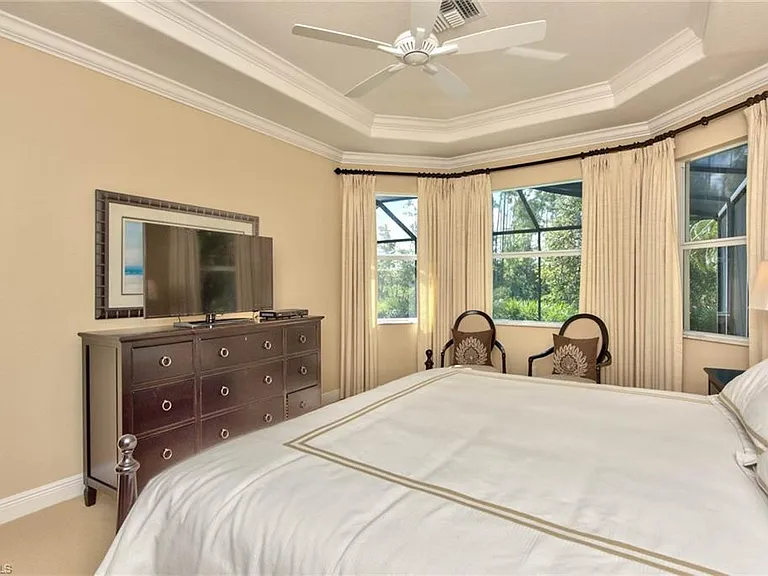 7755 Martino Cir — Photo 12