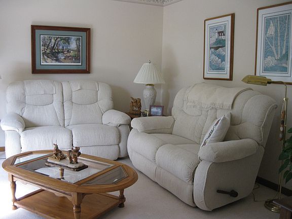5th image of 4619 Blossom Cir