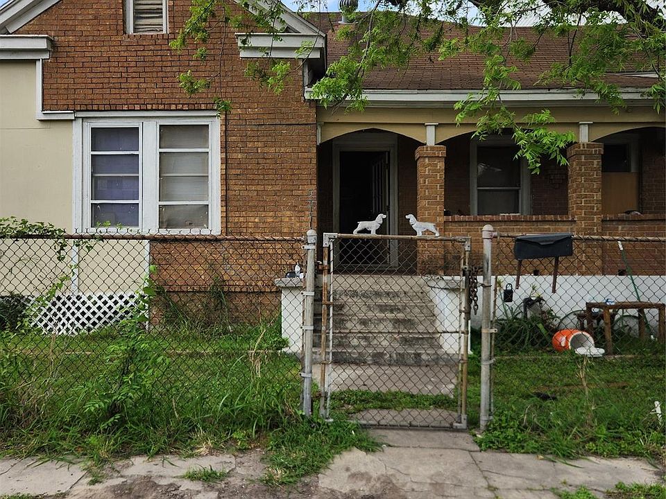 1st image of 1717 Maury St