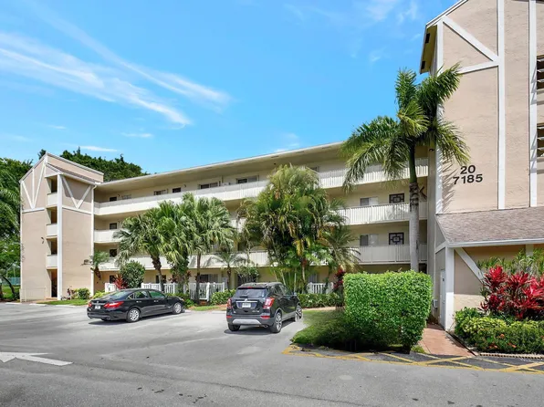 7185 Huntington Lane #301, Delray Beach, FL 33446