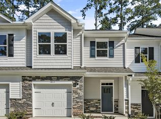 1815 Hinesley Dr, Durham, NC 27703