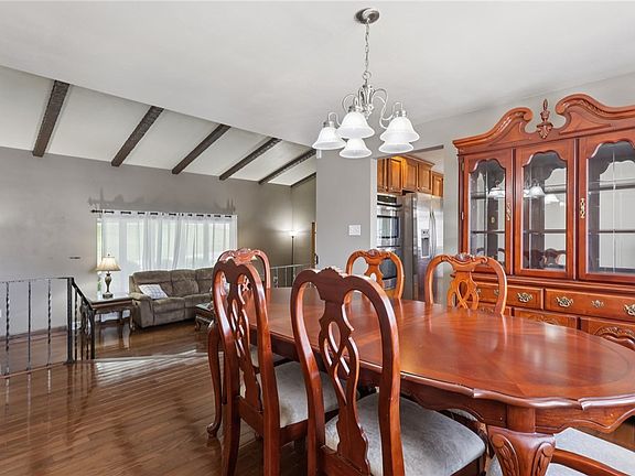 5th image of 7711 Kifer Ln