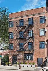 73 Columbia Heights in Brooklyn Heights