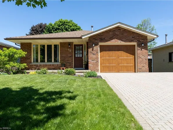 12 Spartan Dr, Brantford, ON N3R 6C7
