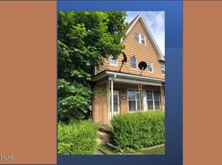 13 N Chestnut St, Tresckow, PA 18254