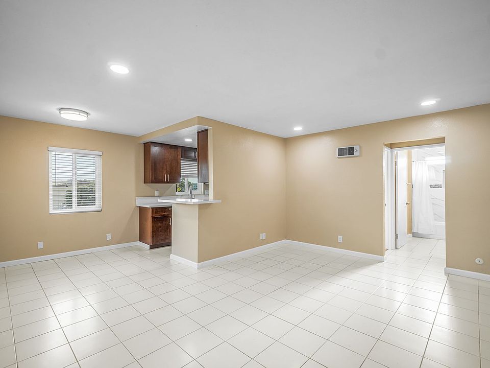 1st image of 4369 53rd St #2