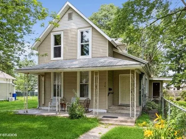 316 E Van Buren St, Washington, IA 52353