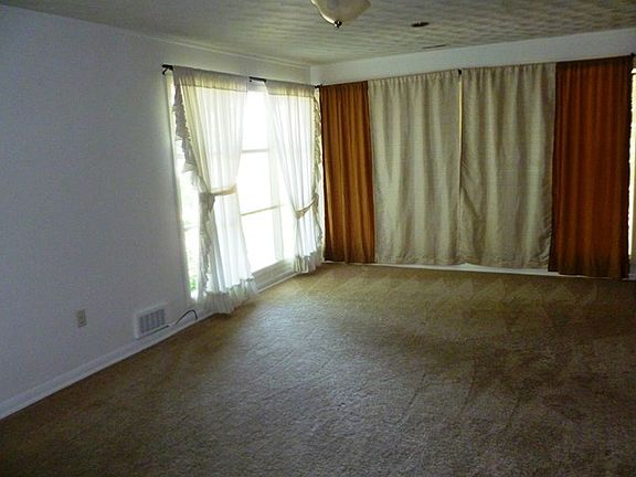 5th image of 1155 24th St