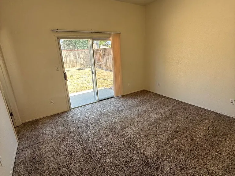 10612 Tivoli Ct — Photo 9