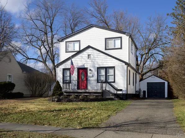 1507 E 5th St, Royal Oak, MI 48067