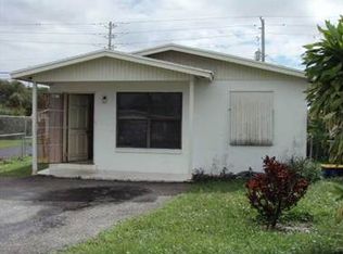 1677 W 9th St, Riviera Beach, FL 33404