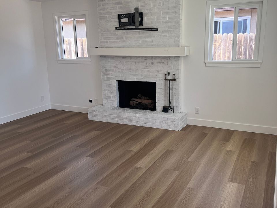 1st image of 2073 Wallace Ave #A