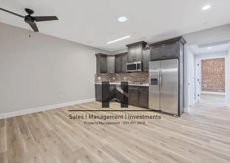 151 S K St #201