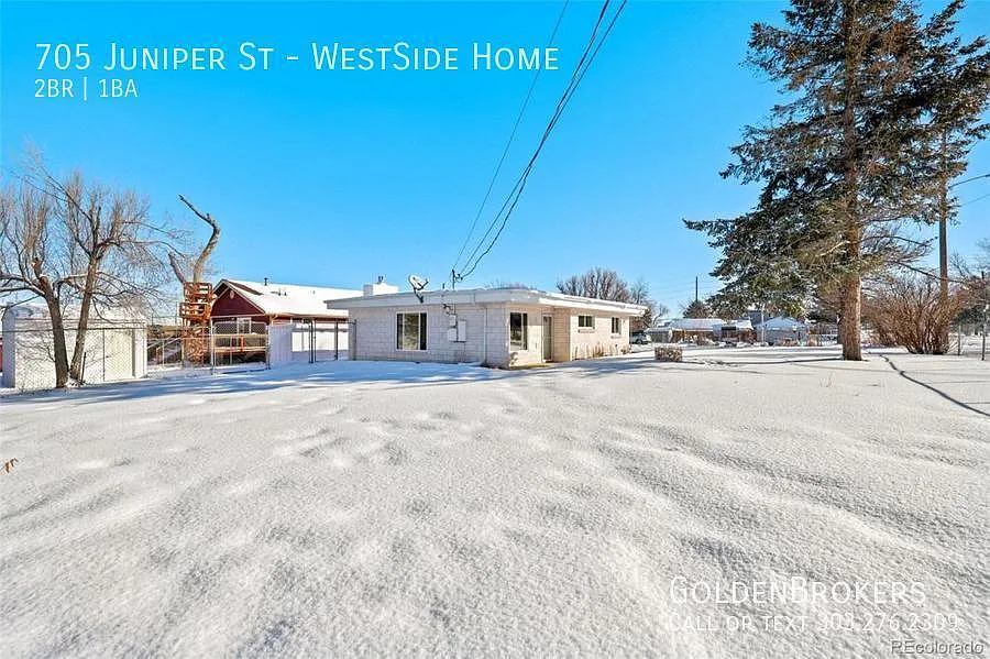 705 Juniper, WestSide Home — Photo 3