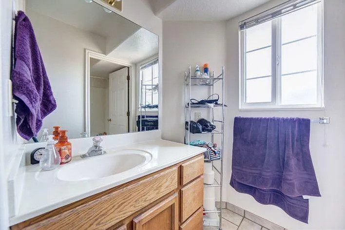 746 N 200 E #6 — Photo 7