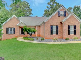 96 Princess Cir, Newnan, GA 30265
