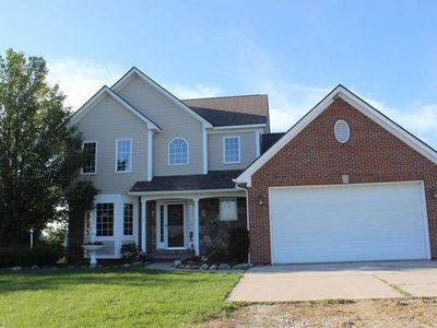 13932 Fox Ridge Ln, Allenton, MI, 48002