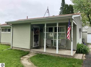 223 Rockingham Ave, Alma, MI 48801