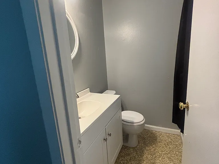 5604 Picadilly Circus St — Photo 3