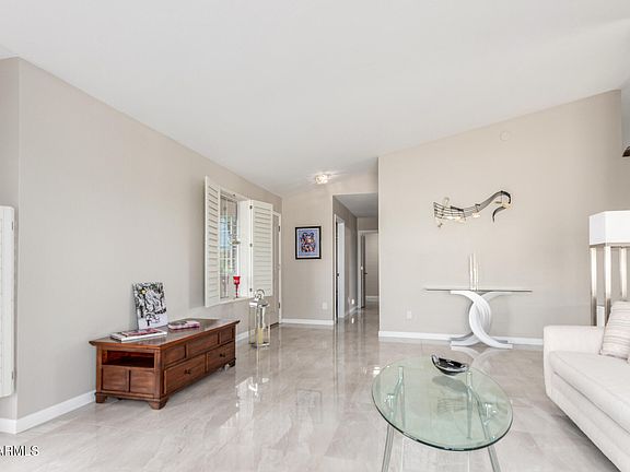 3rd image of 25622 S BOXWOOD Drive