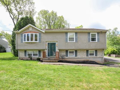 46 Rabbit Rock Road, East Haven, CT, 06513