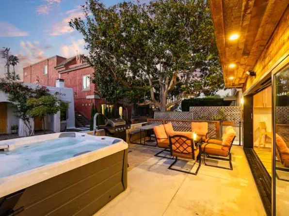 745 Island Ct, San Diego, CA 92109