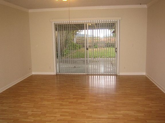 Livingroom out to patio