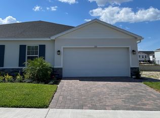 1211 Turtle Island Rd, Lady Lake, FL 32159