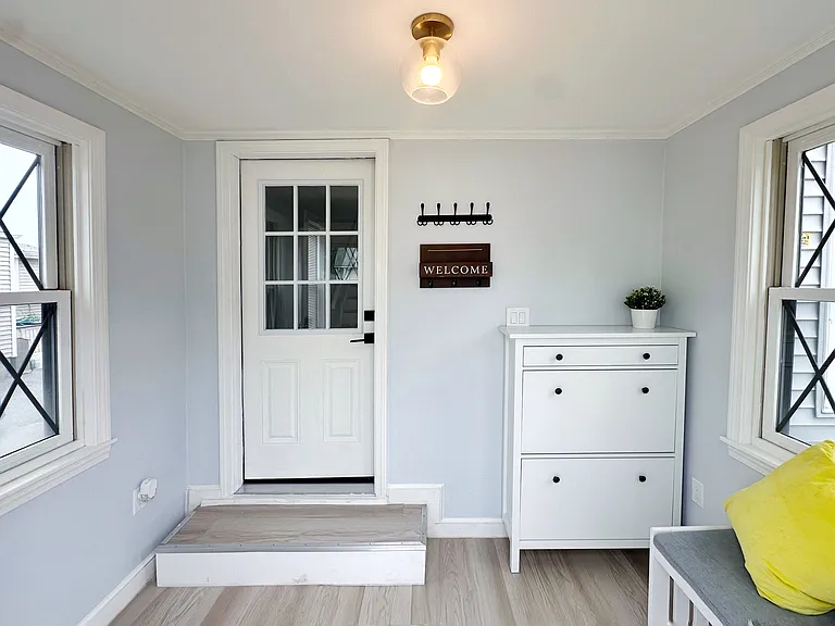 28 Arnold St #1 — Photo 16