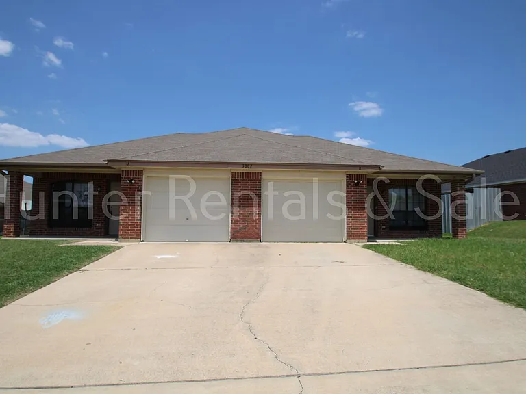 3007A Dannen Ct — Photo 1